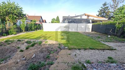 RUHIG IN ZWEITER REIHE