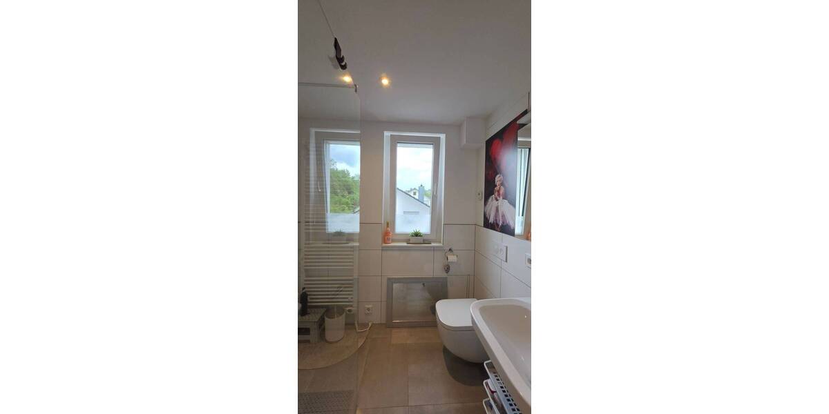 Etagenwohnung Sinsheim Rohrbach - 4 Zimmer, 108 m&sup2;, 1.360&euro; | Angebot:26730489