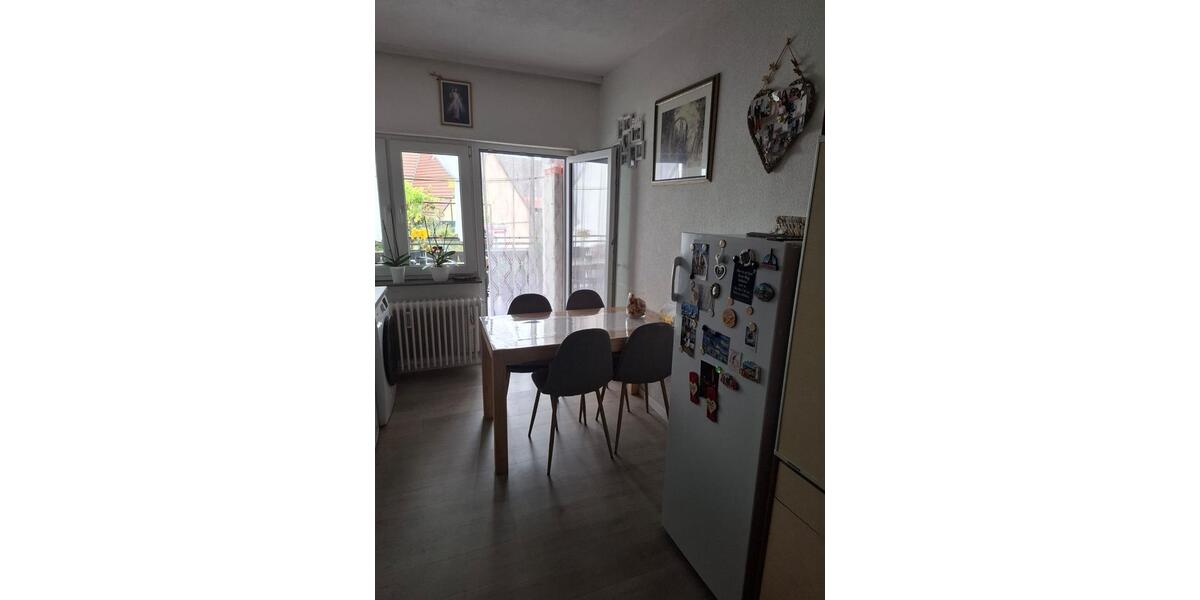 Etagenwohnung Heddesheim - 5 Zimmer, 111 m&sup2;, 1.100&euro; | Angebot:24525191