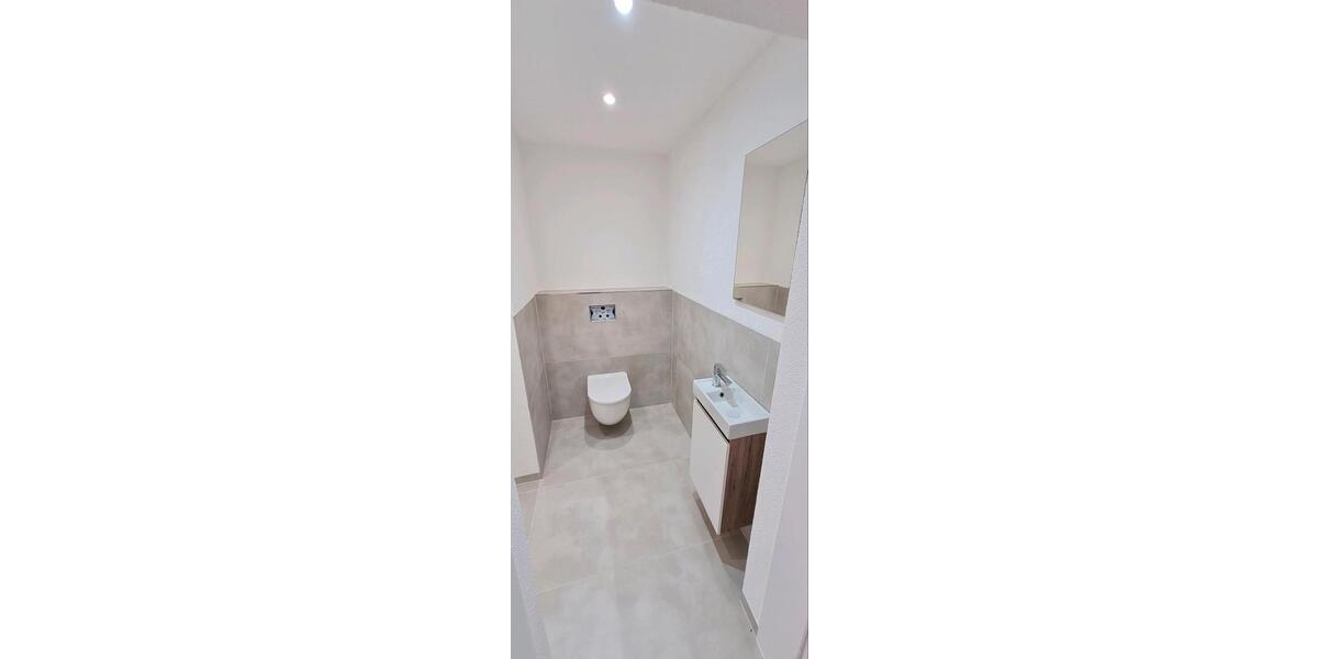 Etagenwohnung Ludwigshafen am Rhein Ludwigshafen-Oggersheim - 3 Zimmer, 85 m&sup2;, 1.200&euro; | Angebot:26197781