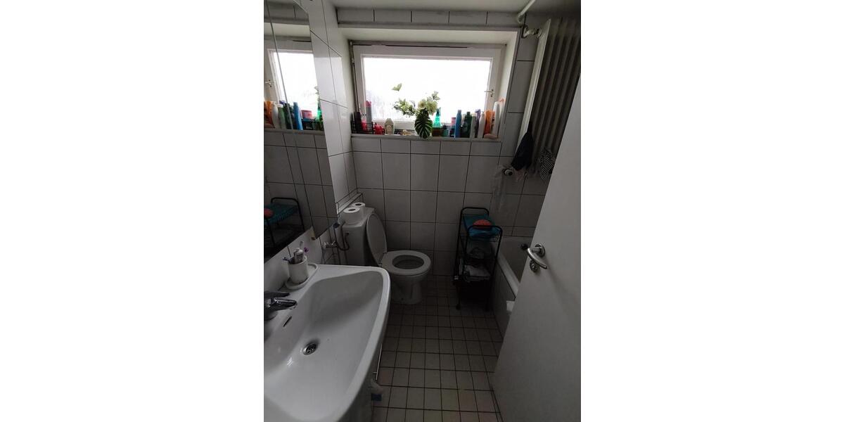 Etagenwohnung Mannheim Niederfeld - 2 Zimmer, 70 m&sup2;, 900&euro; | Angebot:26386645