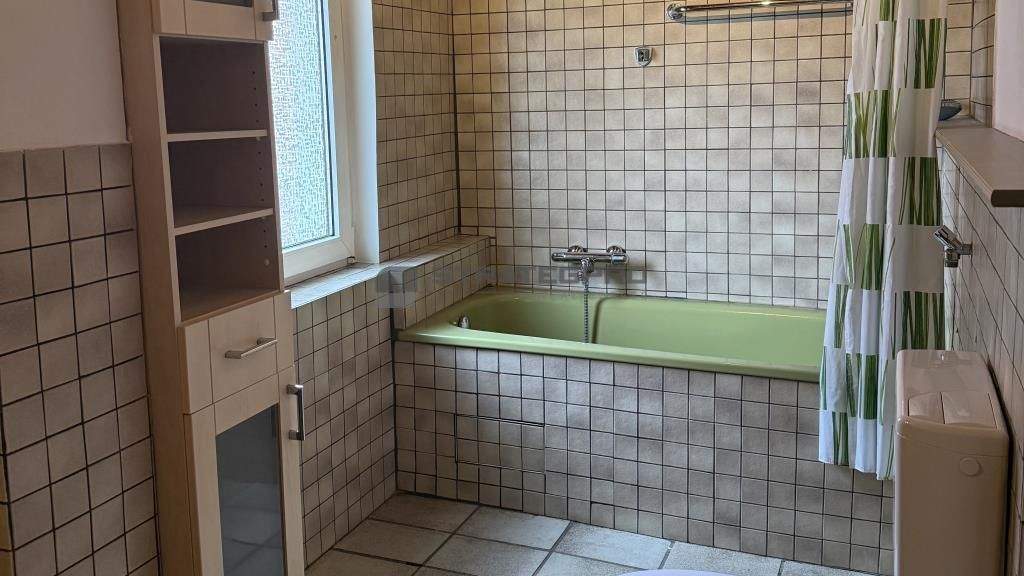 Etagenwohnung Ludwigshafen Rheingönheim - 2 Zimmer, 74 m&sup2;, 720&euro; | Angebot:25747142