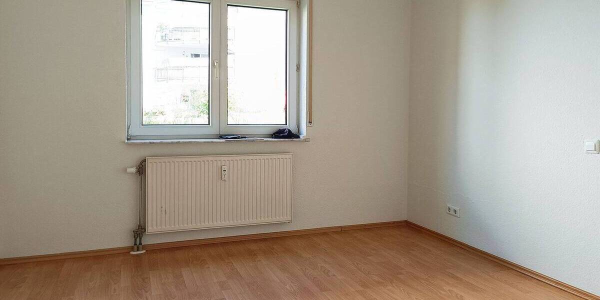 Etagenwohnung Eppelheim - 2 Zimmer, 64 m&sup2;, 880&euro; | Angebot:26797538