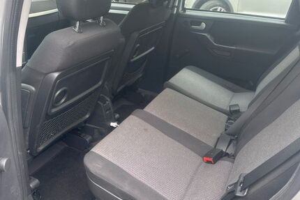 Opel Meriva 130.404 km 950 &euro; Ludwigshafen am Rhein 67065