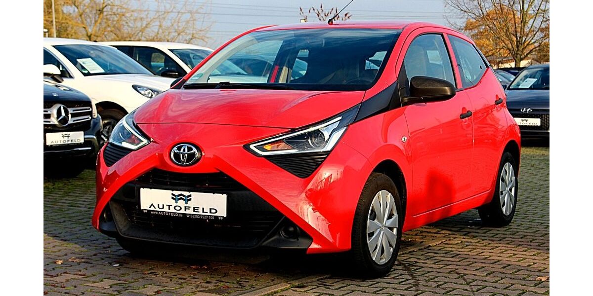 Toyota Aygo (X) 39.990 km 9.950 € Ladenburg 68526