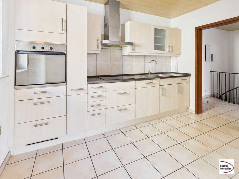 Wohnung zum Kaufen in Neulußheim 242.000 € 84.43 m²