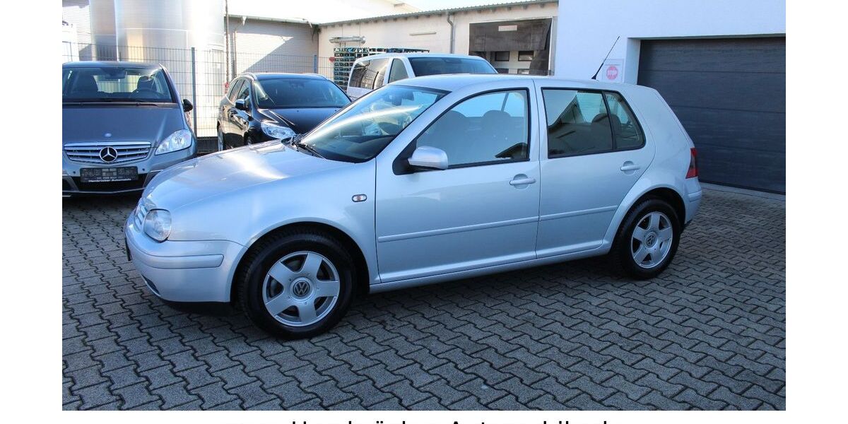 VW Golf 111.539 km 4.490 &euro; Hambrücken 76707