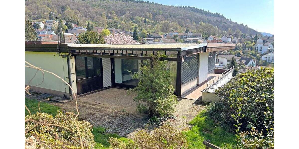 Zweifamilienhaus im Bauhausstil mit Panoramablick in Heidelberg 6 zimmer