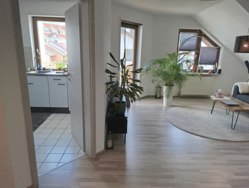 ObjNr:19746 - Wunderschöne und licht durchflutete 4 Zimmer ETW in zentraler Lage von Leimen 4 zimmer