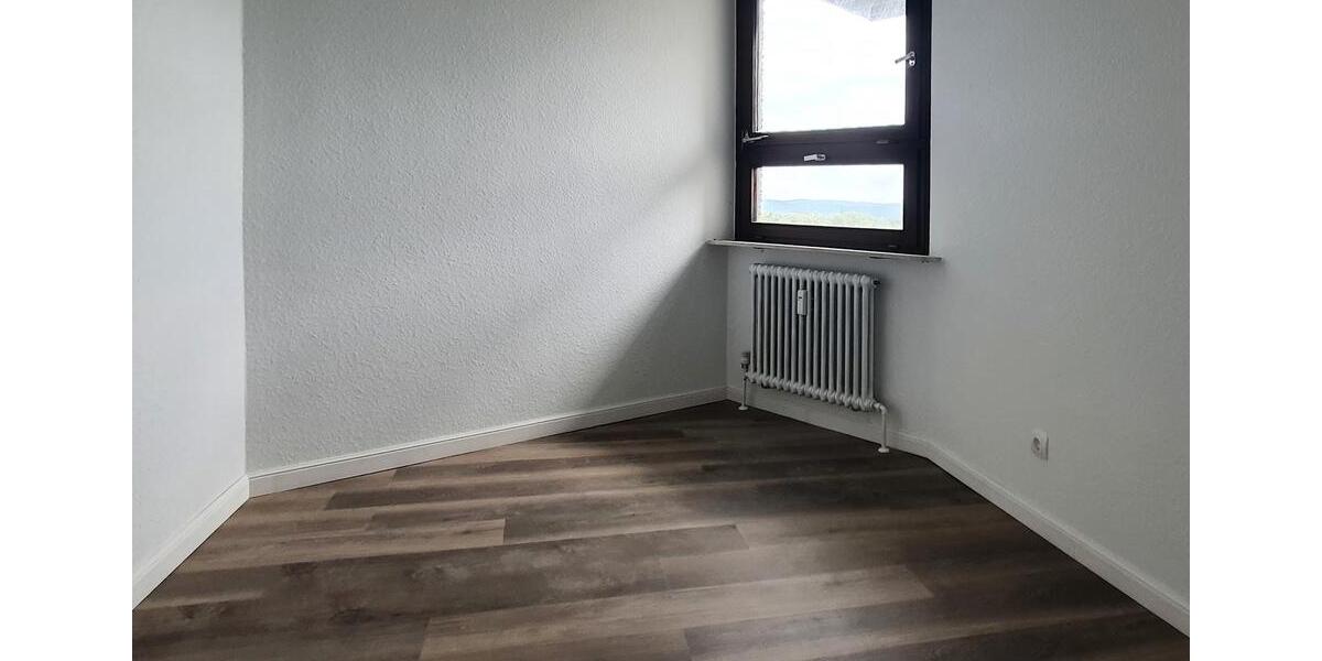 Etagenwohnung Mannheim Käfertal - 4 Zimmer, 103 m&sup2;, 1.055&euro; | Angebot:26588059