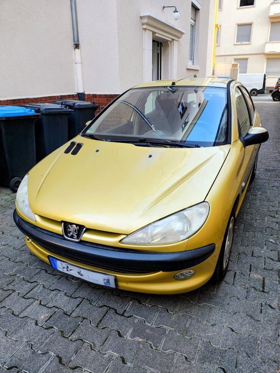 206