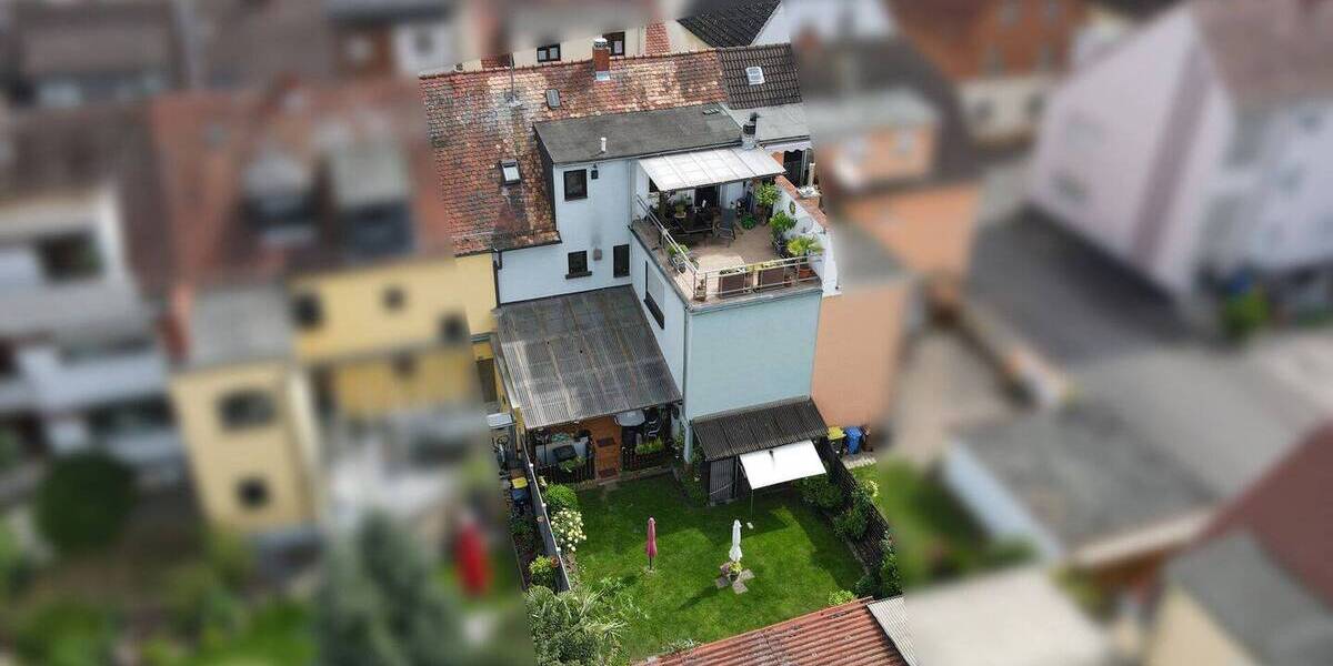 Mehrfamilienhaus, Wohnhaus Ludwigshafen am Rhein Oppau - 7 Zimmer, 227 m&sup2;, 485.000&euro; | Angebot:26616725