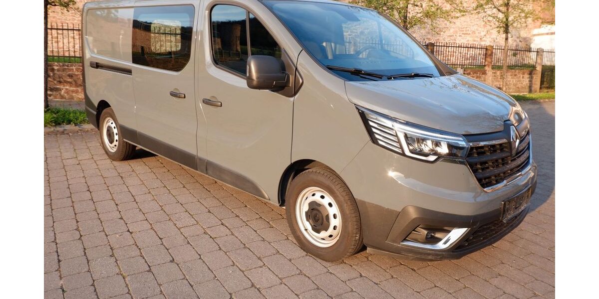 Renault Trafic 66.700 km 22.900 € Heidelberg 69118