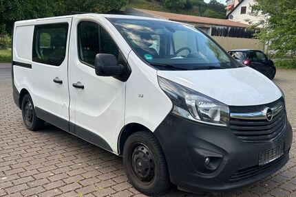 Opel Vivaro 181.000 km 10.499 &euro; schönau 69250