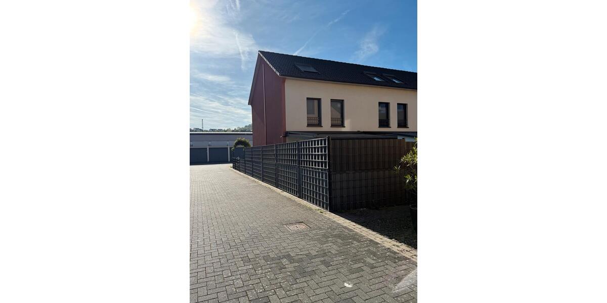 Reihenhaus Weinheim - 4 Zimmer, 116 m&sup2;, 579.000&euro; | Angebot:26335605