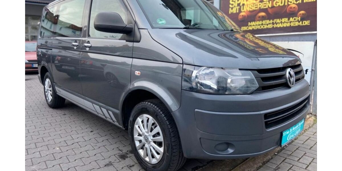 VW T5 Transporter 223.000 km 12.500 &euro; Mannheim 68219