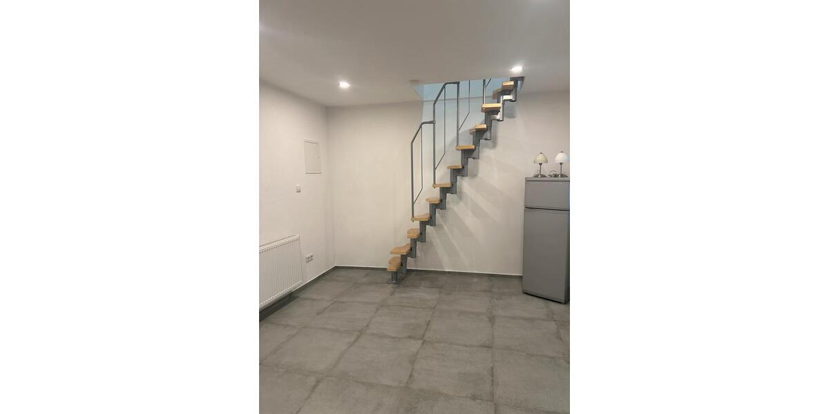 Charmante 2-Zimmer-Wohnung mit moderner Einbauküche zu vermieten 2 zimmer