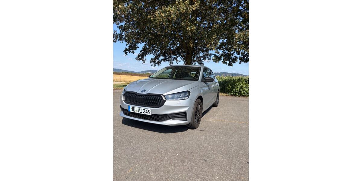 Skoda Fabia 10.000 km 14.900 &euro; Heddesheim 68542