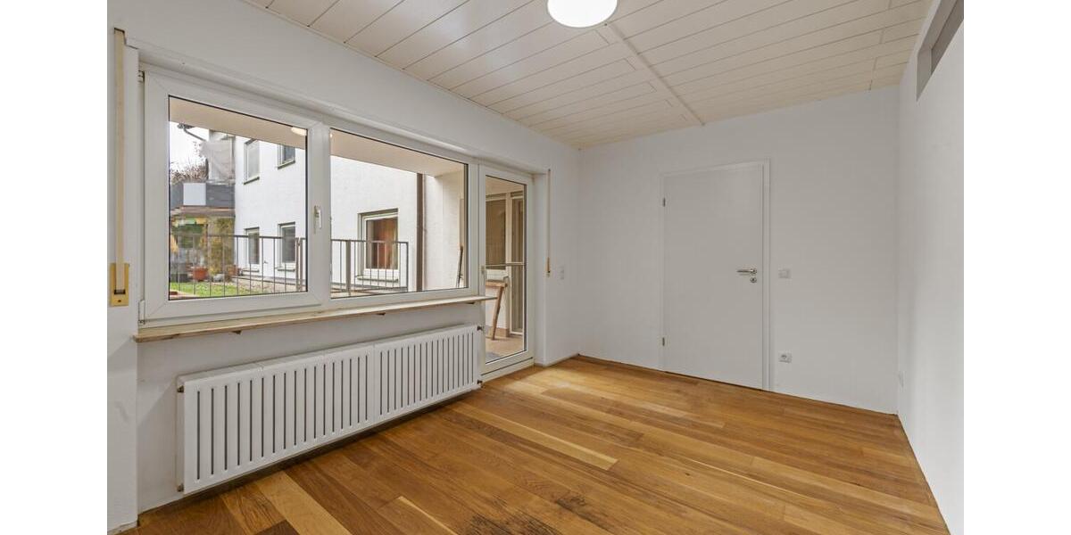 Erdgeschoss 2 Zimmer - Zentrum Nord, ETW mit großer Terrasse - Blick ins Grüne 2 zimmer