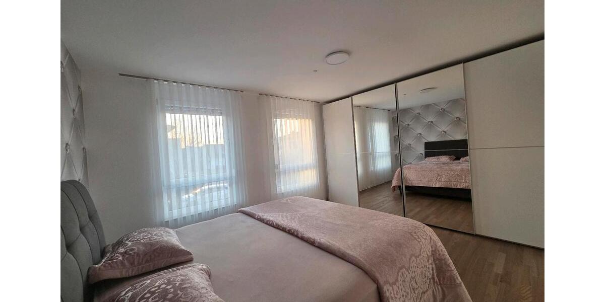 Reihenhaus Laudenbach - 5 Zimmer, 141 m&sup2;, 555.000&euro; | Angebot:27098153