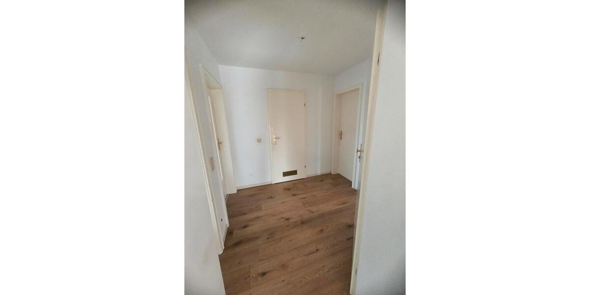 Dachgeschoßwohnung Edingen-Neckarhausen Neckarhausen - 2.5 Zimmer, 58 m&sup2;, 870&euro; | Angebot:26340732