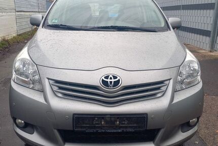 Toyota Verso 214.000 km 4.500 € Mannheim 68309
