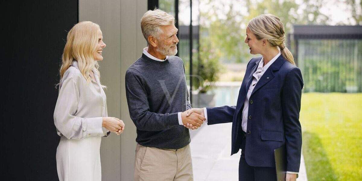Hochparterrewohnung mit Garten - mit etwas Liebe erstrahlt sie als Schmuckstück 4 zimmer