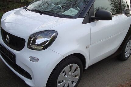 Smart ForTwo 59.500 km 8.499 &euro; Lorsch 64653