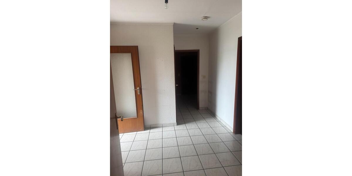 Einfamilienhaus Dielheim - 4 Zimmer, 100 m&sup2;, 350.000&euro; | Angebot:27024289