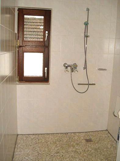 Etagenwohnung Weinheim - 2 Zimmer, 100 m&sup2;, 1.200&euro; | Angebot:26511602