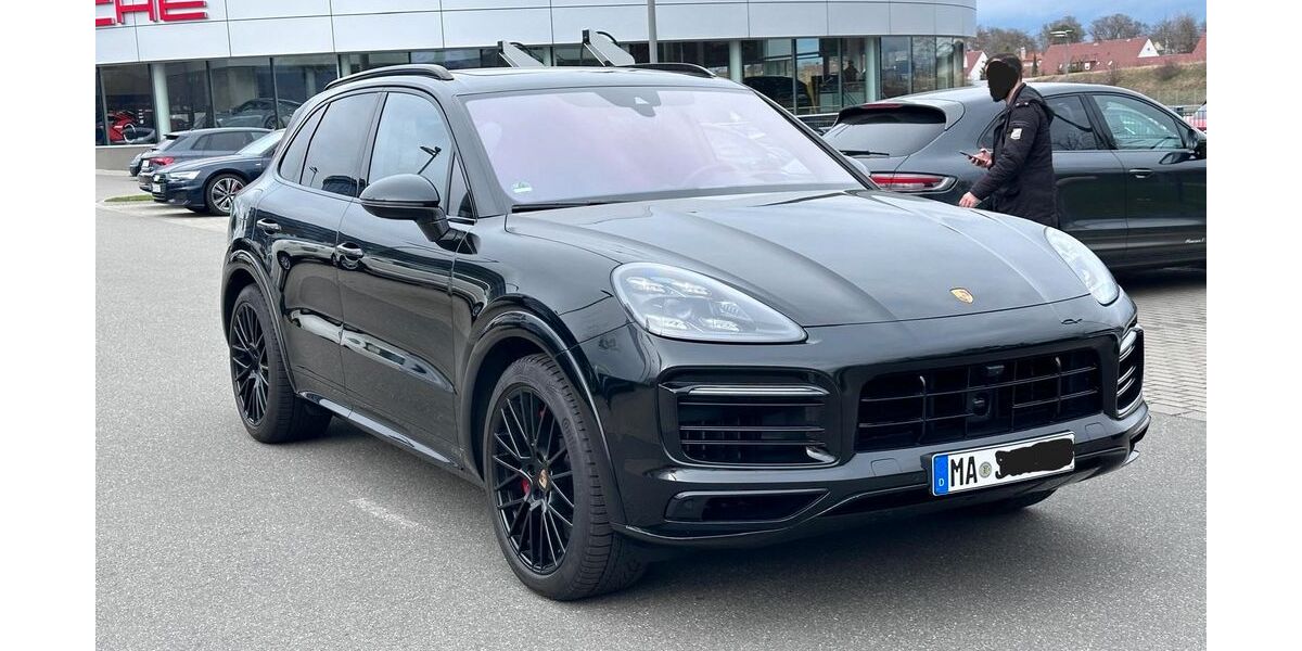 Porsche Cayenne 49.500 km 106.900 &euro; Hockenheim 68766