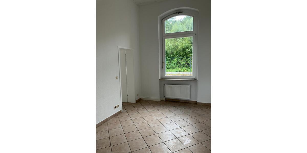 Helle Büroräume in zentraler Lage, neu renoviert zimmer