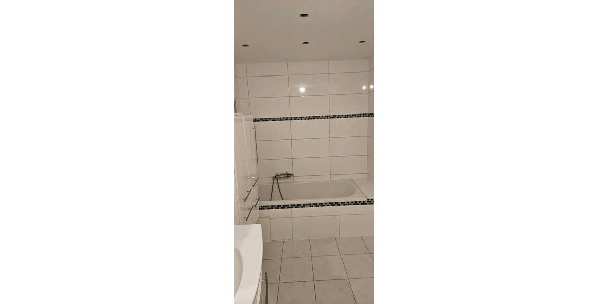 Reihenhaus Leimen - 5 Zimmer, 140 m&sup2;, 550.000&euro; | Angebot:26642816
