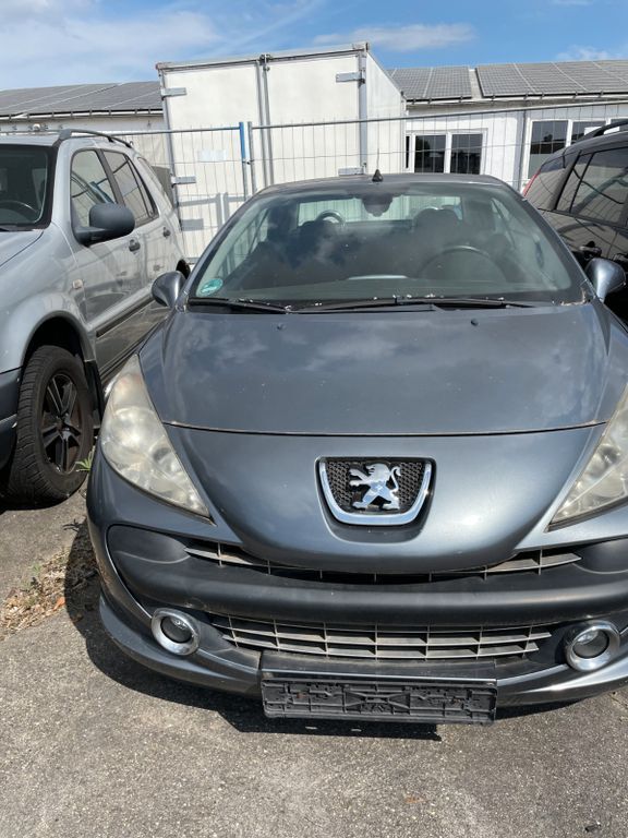 Peugeot 207 149.000 km 999 € Speyer 67346