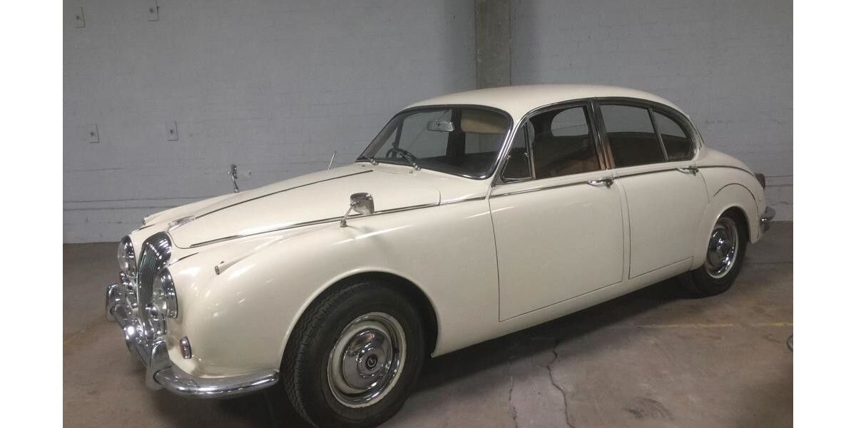 Jaguar Daimler 103.000 km 21.900 &euro; Böhl-Iggelheim 67459