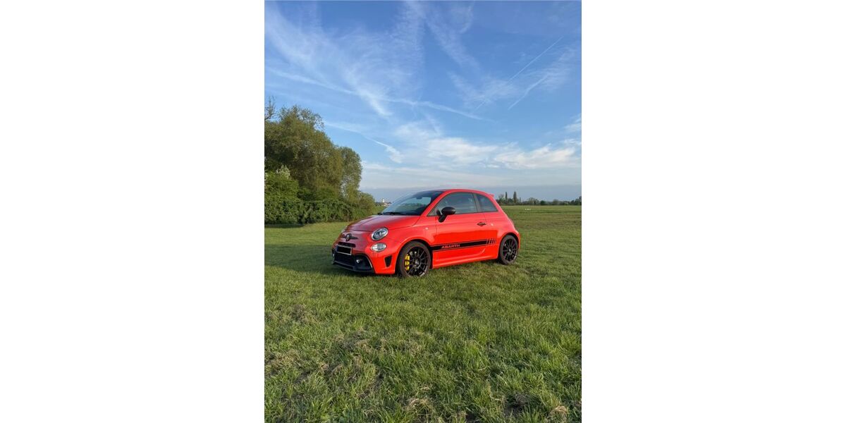 Abarth 695 10.000 km 25.500 &euro; Ketsch 68775