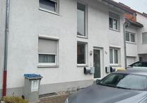 Möblierte Souterrain Wohnung in Mannheim Seckenheim