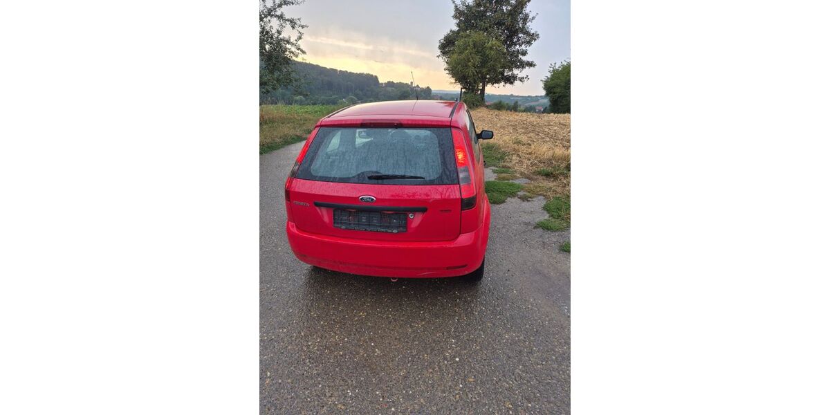 Ford Fiesta 201.500 km 1.600 &euro; Neidenstein 74933