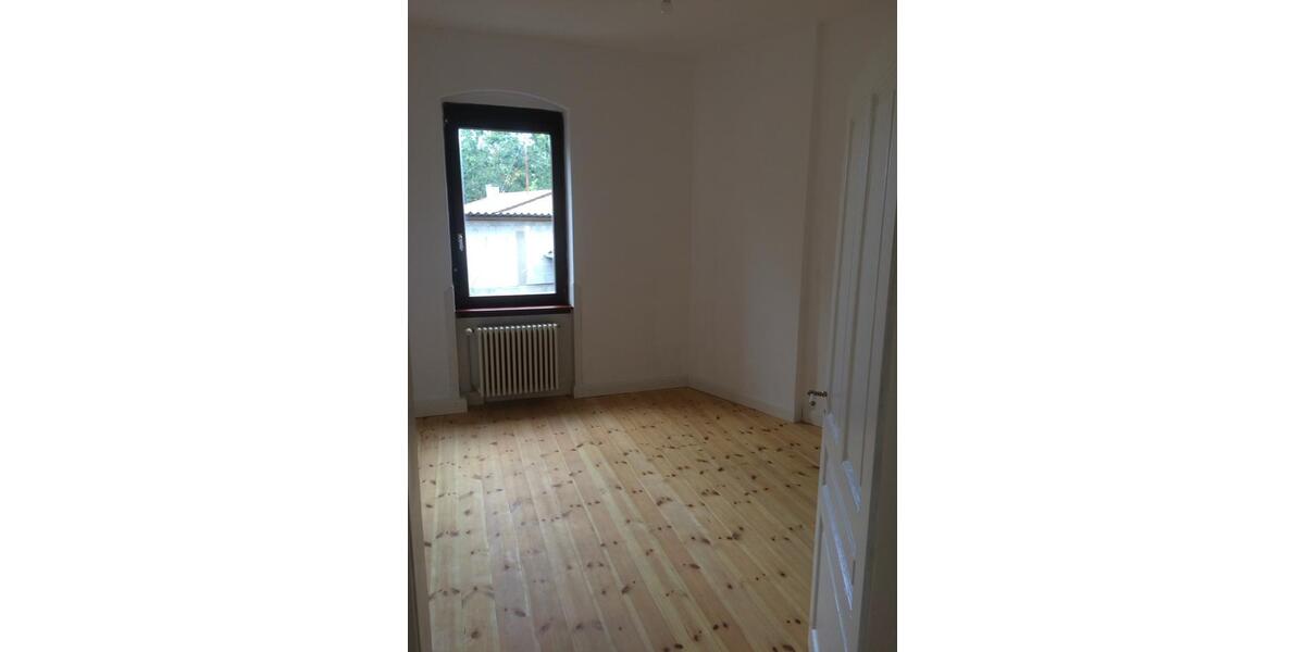 Etagenwohnung Edingen-Neckarhausen Neu-Edingen - 4 Zimmer, 110 m&sup2;, 1.400&euro; | Angebot:26373750
