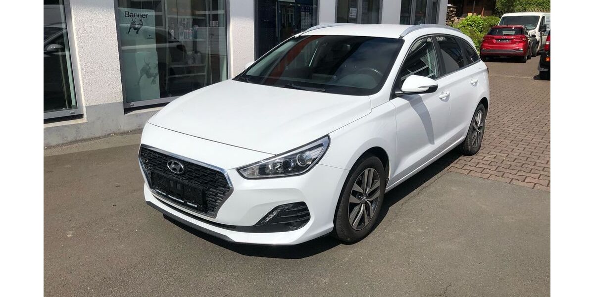 Hyundai i30 81.000 km 15.500 &euro; Oberzent - Beerfelden 64760