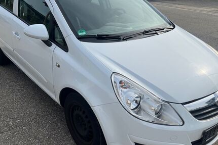 Opel Corsa 158.156 km 1.450 &euro; Hockenheim 68766