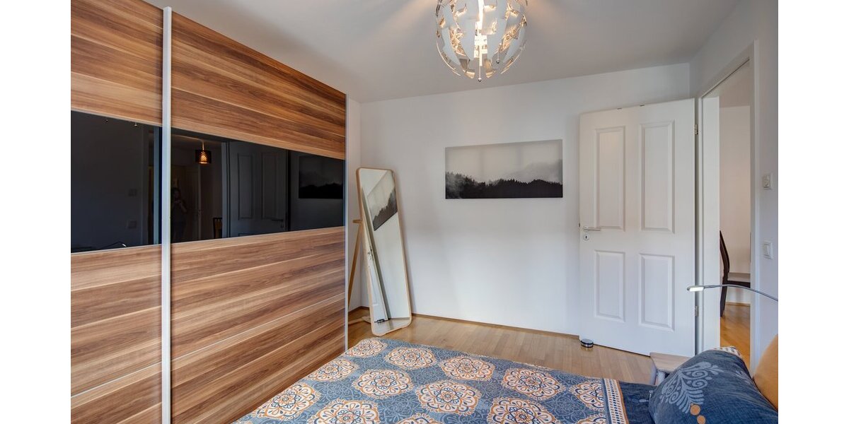 renovierte 1 ZKB++neue Einbauküche+++Parkett++TG Stellplatz++teilmöbliert - 1- Heidelberg Emmertsgrund | Angebot:27142072