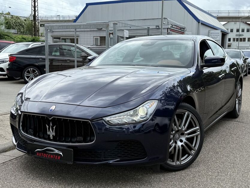 Maserati Ghibli 158.000 km 24.900 € Weinheim 69469