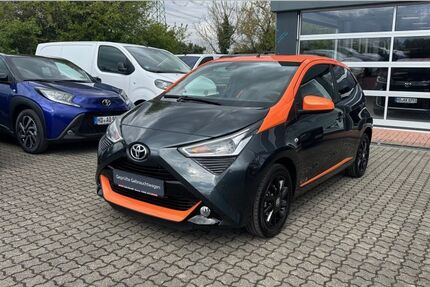 Toyota Aygo (X) 12.782 km 12.940 &euro; Wiesloch 69168