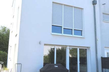 Haus Viernheim - 5 Zimmer, 171 m&sup2;, 1.800&euro; | Angebot:27155532