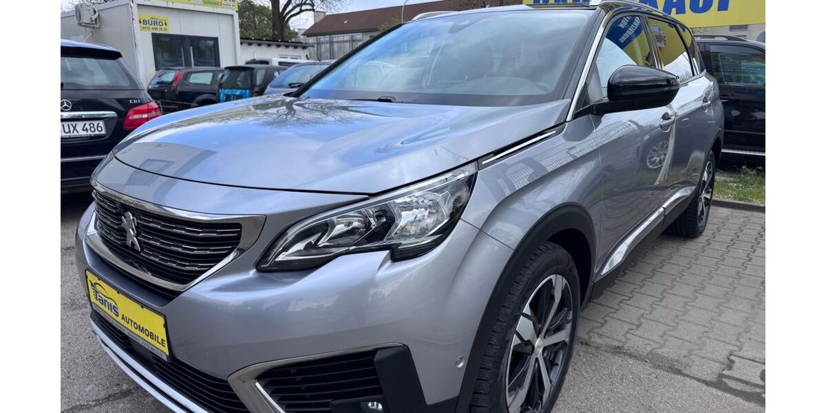 Peugeot 5008 95.000 km 14.990 &euro; Mannheim 68309
