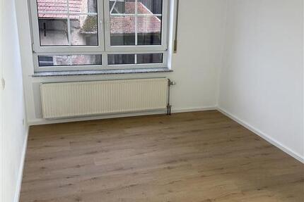 Wohnung Leimen - 3 Zimmer, 88 m&sup2;, 1.050&euro; | Angebot:25057342