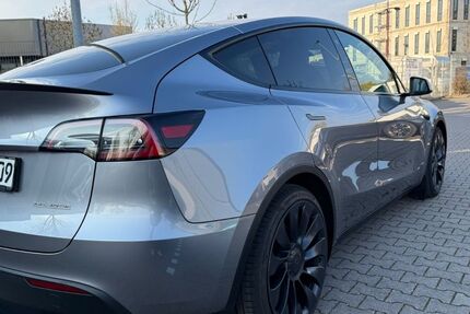 Tesla Model Y 83.556 km 35.499 &euro; Weinheim 69469