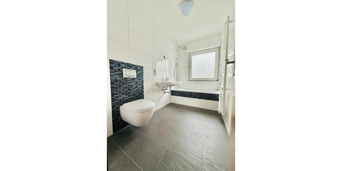 Mehrfamilienhaus, Wohnhaus Ludwigshafen am Rhein Rheingönheim - 6 Zimmer, 178 m&sup2;, 569.000&euro; | Angebot:26871417