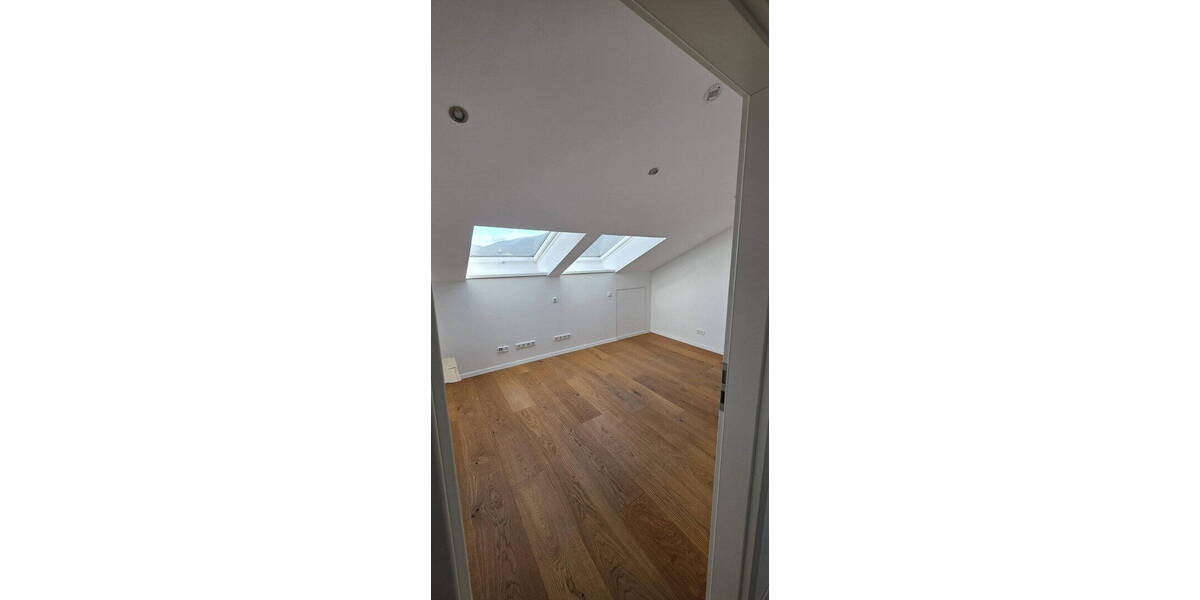 Etagenwohnung Heidelberg Rohrbach - 6 Zimmer, 145 m&sup2;, 800.000&euro; | Angebot:26472893
